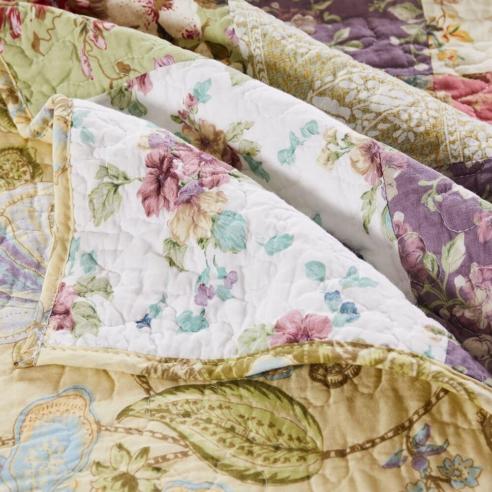 Greenland Home Blooming Prairie Quilted Patchwork Throw - Picture 4 of 7